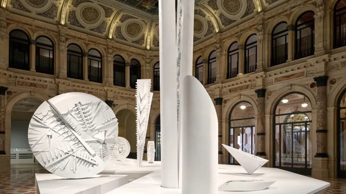 Centenario de Arnaldo Pomodoro en las Gallerie d’Italia de Milán